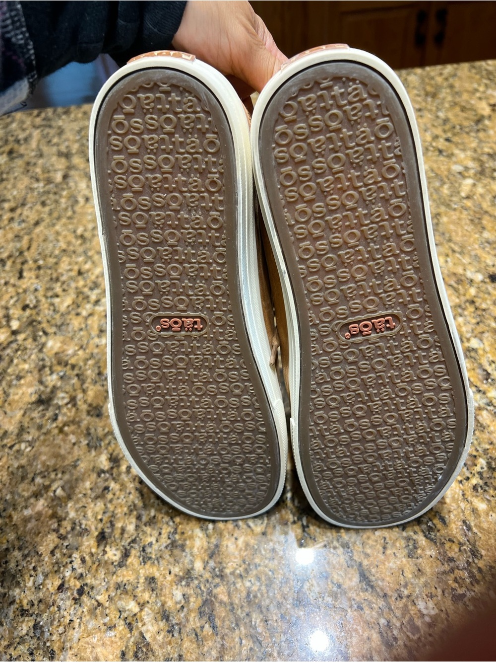 Taos women’s Brown Leather Lace-Up Sneakers - Picture 6 of 13